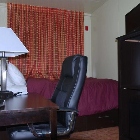 Shut Eye Hotel Alexander Exterior foto
